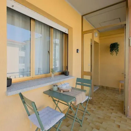 Trilocale A 200mt Dal Mare A Apartment *