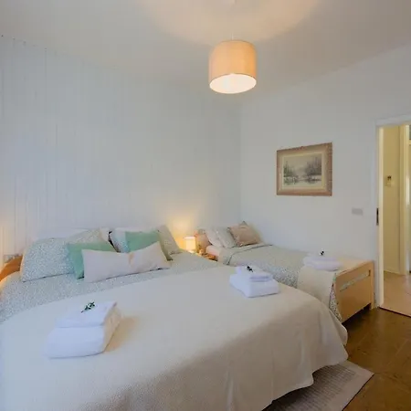 Apartment Trilocale A 200mt Dal Mare A *