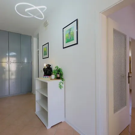 Apartment Trilocale A 200mt Dal Mare A